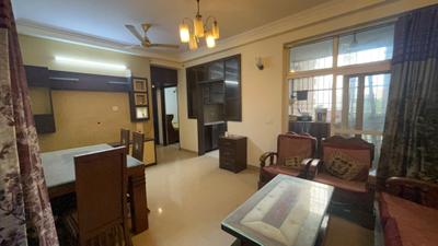 Living Room Image of 1180 Sq.ft 2.5 BHK Apartment / Flat for sale in Amrapali Silicon City, Sector 76 Noida for Rs. 11000000