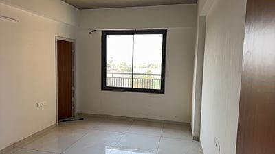Image of 3014 Sq.ft 4 BHK Apartment / Flat for rent in Vivanta 36, New Maninagar, Ahmedabad for Rs. 30000