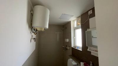 Image of 1719 Sq.ft 3 BHK Apartment / Flat for rent in Emaar Palm Gardens, Sector 83, Gurgaon for Rs. 40000