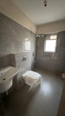 Image of 1705 Sq.ft 4 BHK Apartment / Flat for rent in Ghatkopar West, Mumbai for Rs. 130000