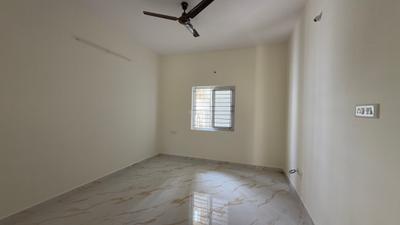 Living Room Image of 700 Sq.ft 1 BHK Builder Floor for rent in Kalyan Nagar Bengaluru for Rs. 16000