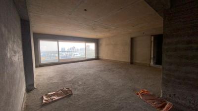 4.5 BHK Flat