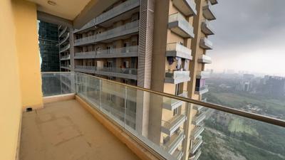 Balcony Image of 2105 Sq.ft 3 BHK Apartment / Flat for rent in Supertech Supernova, Sector 94 Noida for Rs. 72000