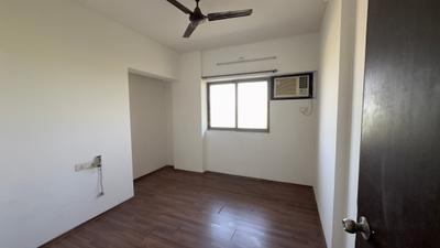 Bedroom Image of 1350 Sq.ft 3 BHK Apartment / Flat for rent in Lodha Splendora, Thane West Thane for Rs. 35000