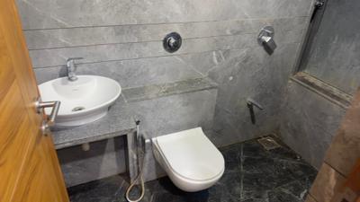 Image of 1950 Sq.ft 3 BHK Apartment / Flat for rent in Sola, Ahmedabad for Rs. 30000