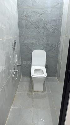 Image of 500 Sq.ft 2 BHK Builder Floor for rent in Roberts Lines, Lucknow for Rs. 15000