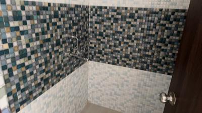Bathroom Image of 515 Sq.ft 1 BHK Apartment / Flat for rent in Signature Global Andour Heights, Sector 71 Gurgaon for Rs. 24900
