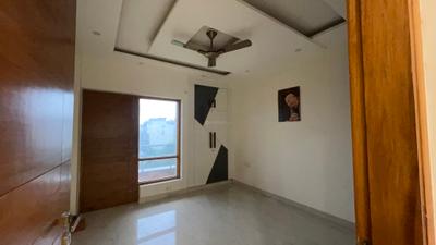Bedroom Image of 2250 Sq.ft 3 BHK Builder Floor for rent in Modi Ultra Luxurious 3 BHK Builder Floor, Sector 85 Faridabad for Rs. 35000