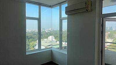 Bedroom Image of 2400 Sq.ft 3.5 BHK Apartment / Flat for sale in Raheja Atlantis, Sector 31 Gurgaon for Rs. 47000000