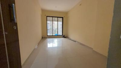 Living Room Image of 1050 Sq.ft 2 BHK Apartment / Flat for rent in Pramukh Paradise, Taloja Navi Mumbai for Rs. 15000