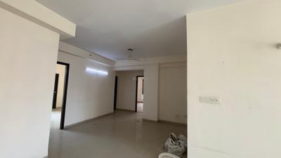 Living Room Image of 1968 Sq.ft 4 BHK Apartment / Flat for rent in Logix Blossom County, Sector 137 Noida for Rs. 48000