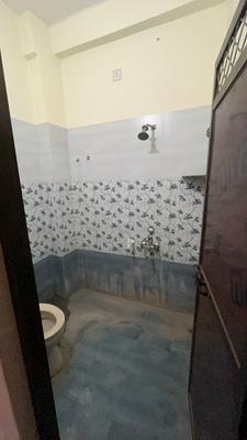 Image of 960 Sq.ft 3 BHK Builder Floor for rent in Bhelupur, Varanasi for Rs. 18000