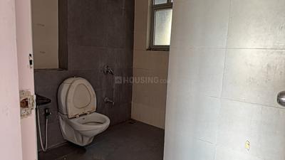 Image of 1850 Sq.ft 3 BHK Apartment / Flat for rent in Adani The Meadows, Shantigram, Ahmedabad for Rs. 33000