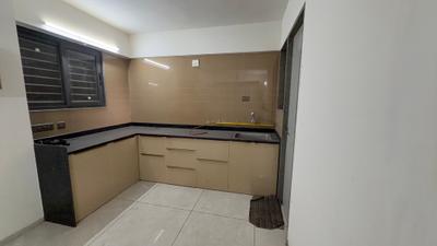 Kitchen Image of 2188 Sq.ft 3 BHK Apartment / Flat for rent in Vinayak Sapphire, Sargasan Gandhinagar for Rs. 25000