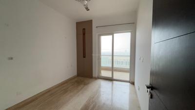 Bedroom Image of 2105 Sq.ft 3 BHK Apartment / Flat for rent in Supertech Supernova, Sector 94 Noida for Rs. 70000