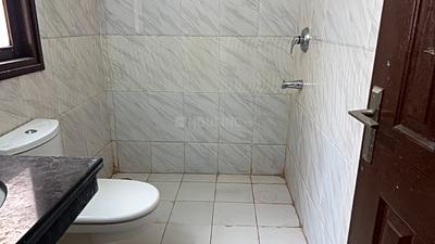 Bathroom Image of 1230 Sq.ft 2.5 BHK Builder Floor for sale in Wave Floors, Wave City Ghaziabad for Rs. 9500000
