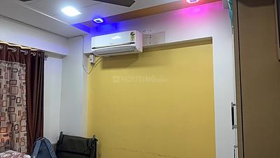 Bedroom Image of 1270 Sq.ft 2 BHK Apartment / Flat for rent in JT JT Stuti Highland, Mughal Sarai Surat for Rs. 25000