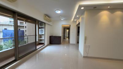Living Room Image of 1500 Sq.ft 3 BHK Apartment / Flat for rent in Bandra East Mumbai for Rs. 170000