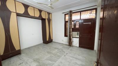 Bedroom Image of 1950 Sq.ft 2 BHK Builder Floor for rent in Palm Ardee City, Sector 52 Gurgaon for Rs. 38000
