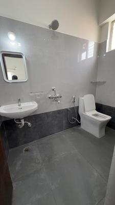 Image of 1250 Sq.ft 2 BHK Apartment / Flat for rent in Serilingampally, Hyderabad for Rs. 34000