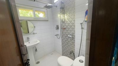 Image of 1650 Sq.ft 3 BHK Builder Floor for sale in Rajouri Garden, New Delhi for Rs. 22500000