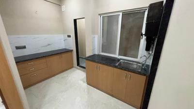 Kitchen Image of 550 Sq.ft 1 BHK Builder Floor for rent in Mahalakshmi Nagar Indore for Rs. 19000