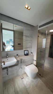 Image of 1400 Sq.ft 3 BHK Apartment / Flat for sale in Khar Danda, Mumbai for Rs. 96800000