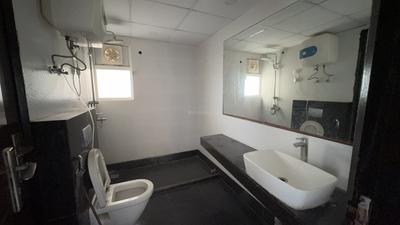 Image of 2070 Sq.ft 3 BHK Apartment / Flat for rent in ABA Cleo County, Sector 121, Noida for Rs. 75000