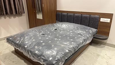 1 RK Independent Builder Floor