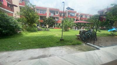 Bedroom Image of 1100 Sq.ft 2.5 BHK Apartment / Flat for sale in Sector 49 Chandigarh for Rs. 26000000