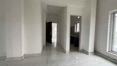 Living Room Image of 2400 Sq.ft 4 BHK Apartment / Flat for sale in Bangur Avenue Kolkata for Rs. 15000000