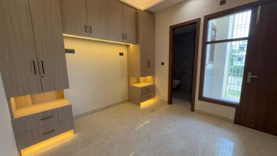 Bedroom Image of 1400 Sq.ft 3 BHK Builder Floor for rent in BPTP District 5, Sector 84 Faridabad for Rs. 25000