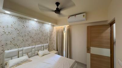 Bedroom Image of 820 Sq.ft 2 BHK Apartment / Flat for sale in Rise Organic Homes Phase 1, Mahurali Ghaziabad for Rs. 6500000