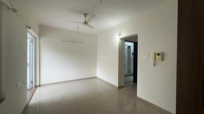 Living Room Image of 900 Sq.ft 2 BHK Apartment / Flat for sale in Kothrud Pune for Rs. 10600000
