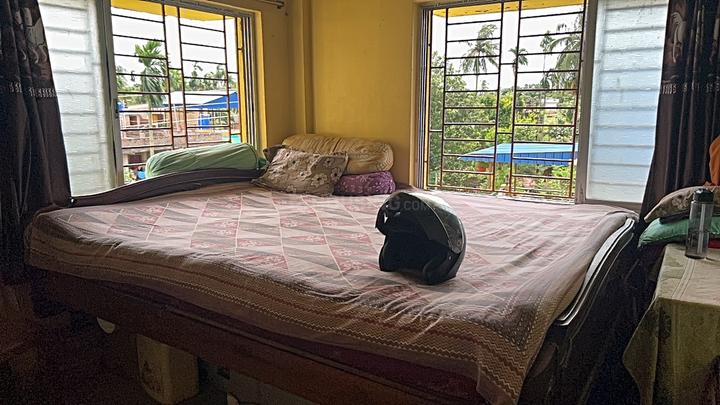 Radha Apartment Main Image 1