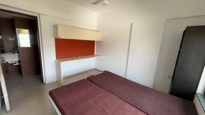 Bedroom Image of 985 Sq.ft 2 BHK Apartment / Flat for sale in sarthishilp appartment, Kothrud Pune for Rs. 13000000