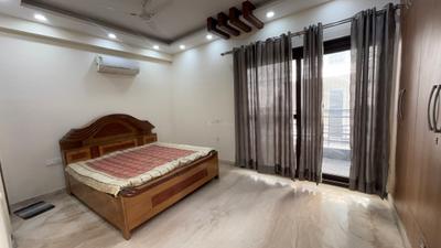 Bedroom Image of 3078 Sq.ft 4 BHK Builder Floor for rent in Sector 52 Gurgaon for Rs. 77000