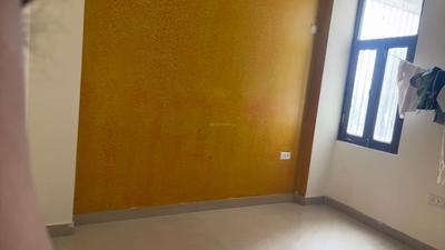 Bedroom Image of 905 Sq.ft 2 BHK Apartment / Flat for sale in Gayatri Vatika, Sector 121 Noida for Rs. 3300000