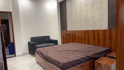 Bedroom Image of 1500 Sq.ft 1 RK Builder Floor for rent in Sector 39 Gurgaon for Rs. 25000