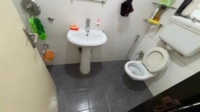 Image of 1261 Sq.ft 3 BHK Apartment / Flat for sale in Lokhandwala Sierra Towers, Kandivali East, Mumbai for Rs. 30000000