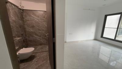 Image of 950 Sq.ft 2 BHK Apartment / Flat for rent in Vile Parle East, Mumbai for Rs. 150000