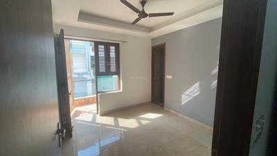 Bedroom Image of 1100 Sq.ft 3 BHK Builder Floor for sale in Fidato Honour Homes, Sector 89 Faridabad for Rs. 12000000