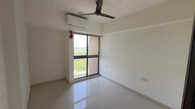 Bedroom Image of 1150 Sq.ft 2 BHK Apartment / Flat for sale in Lodha Splendora Riverview, Thane West Thane for Rs. 11500000