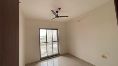 Bedroom Image of 920 Sq.ft 2.5 BHK Apartment / Flat for rent in VJ Yashwin Enchante Phase 1, Upper Kharadi Pune for Rs. 30000