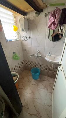 Bathroom Image of 690 Sq.ft 1 BHK Apartment / Flat for sale in Kalp Nisarg, Badlapur East Badlapur for Rs. 2500000