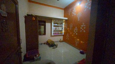 Bedroom Image of 2500 Sq.ft 6 BHK Independent House for sale in Gayatri Nagar Gwalior for Rs. 6200000