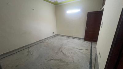Bedroom Image of 1500 Sq.ft 3 BHK Builder Floor for rent in Sector 50 Noida for Rs. 40000