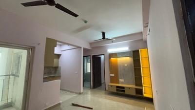 Living Room Image of 804 Sq.ft 2 BHK Apartment / Flat for rent in Amrapali Dream Valley 2, Noida Extension Greater Noida for Rs. 16000