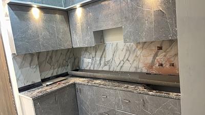Kitchen Image of 900 Sq.ft 3 BHK Apartment / Flat for sale in Govindpuram Ghaziabad for Rs. 3900000