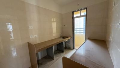 Kitchen Image of 950 Sq.ft 2 BHK Apartment / Flat for sale in Sheth Montana, Mulund West Mumbai for Rs. 21000000